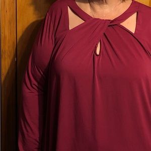 ROAMANS 2X 26/28 Burgundy Blouse Tunic